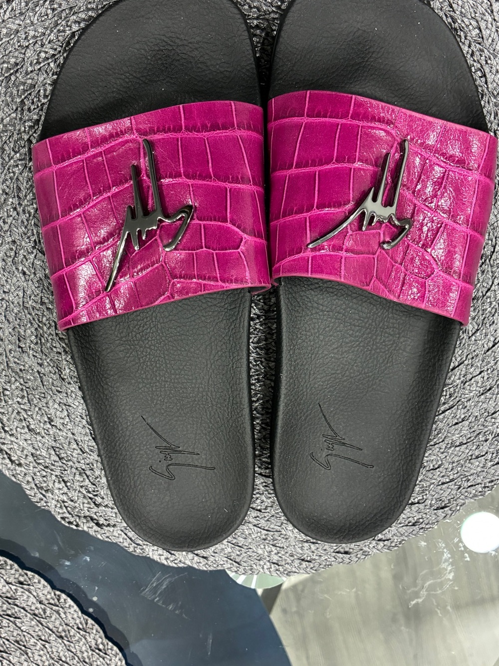 Giuseppe Zanotti Pink Croc Embossed Logo Slides Men’s 10 EU 43 - Picture 2 of 3